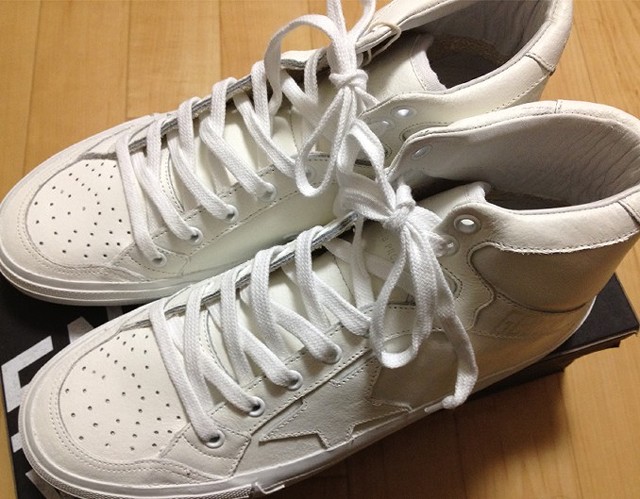 「Golden Goose Deluxe Brand」のレザーハイカットスニーカー「2.12」の白