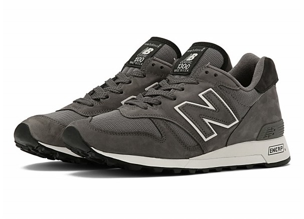 New Balance公式サイトで購入したスニーカーの返品