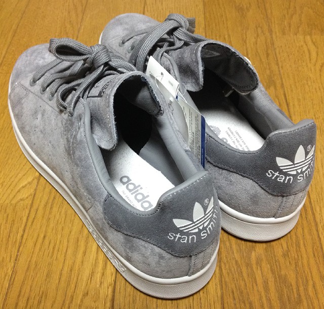 adidas STAN SMITH（グレー）