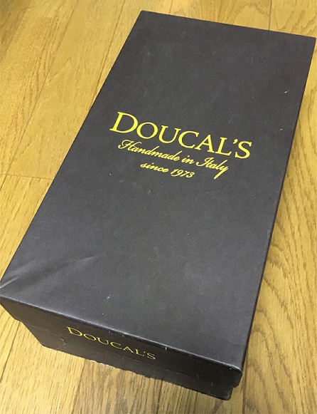 Doucal'sのビジネスシューズ